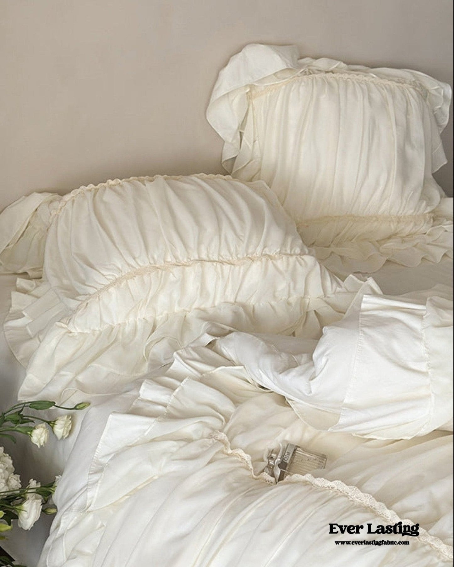 Élodie Silky Coquette Ruffled Bedding Set / White