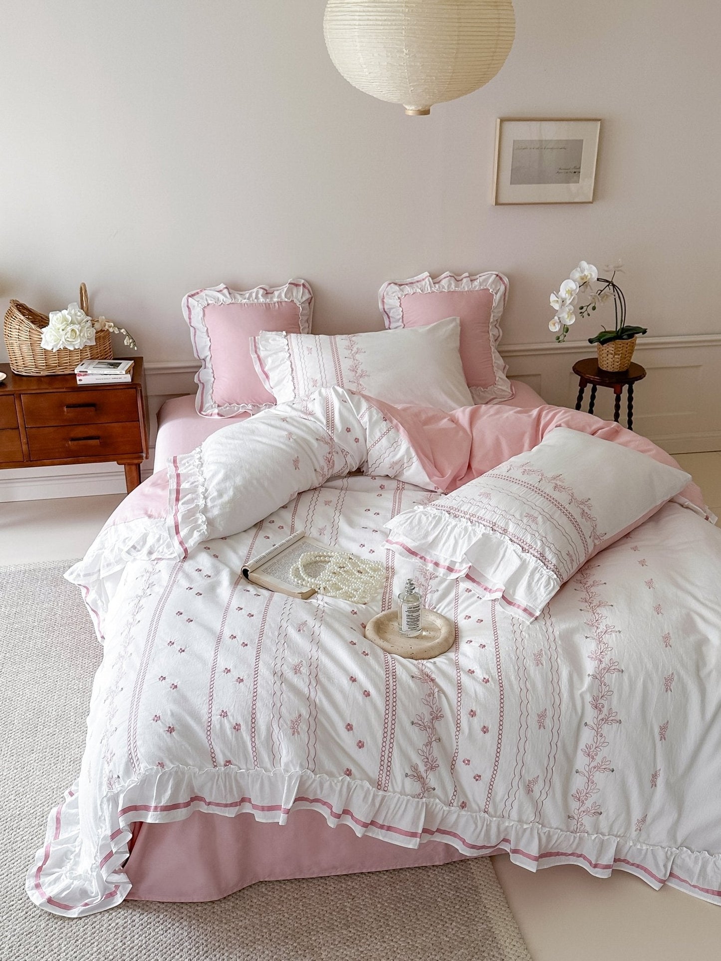 Embroidered French Lace Ruffle Duvet Cover / Pink