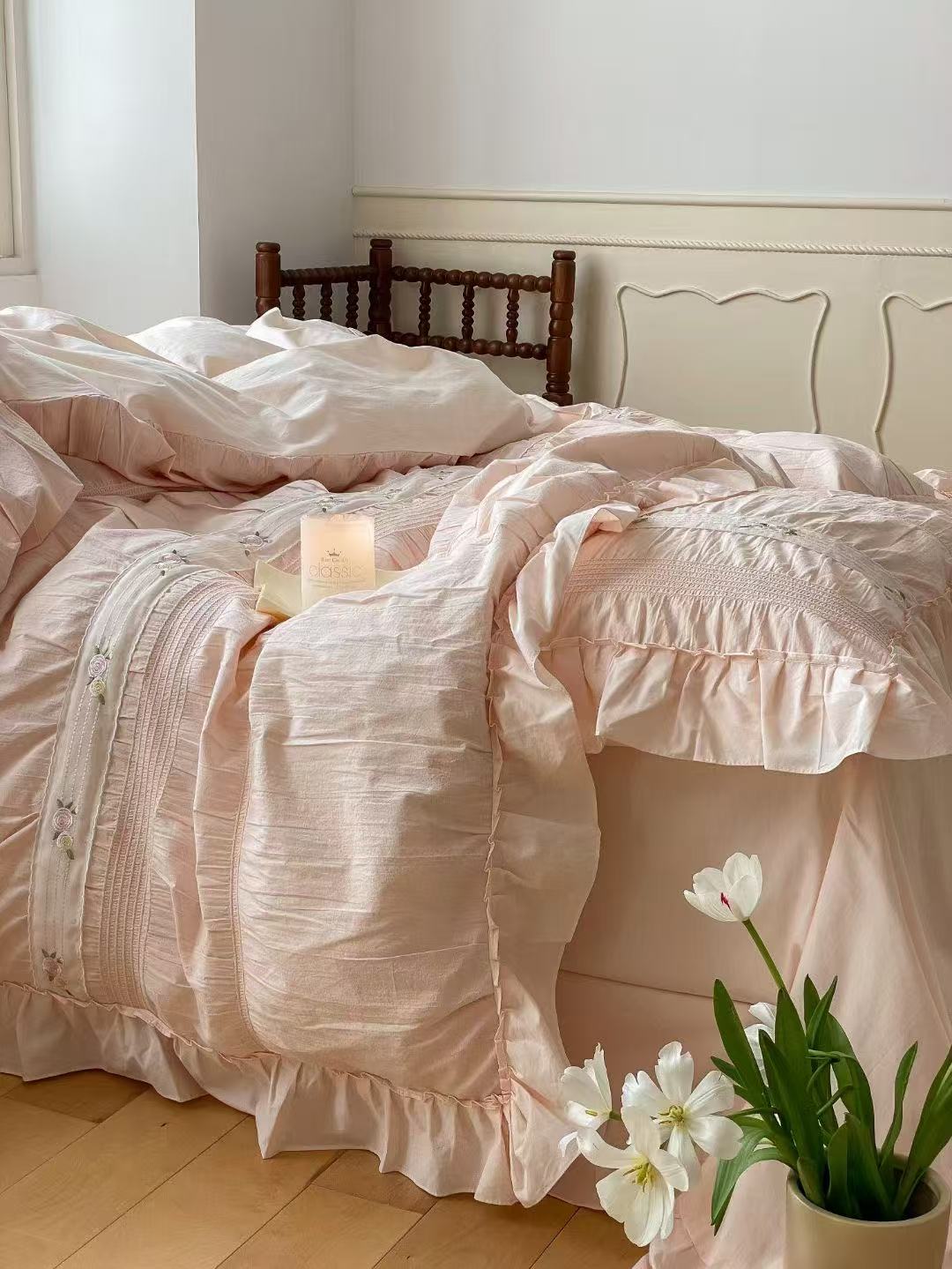 Embroidered Lace Ruffle Bedding Set / Pink