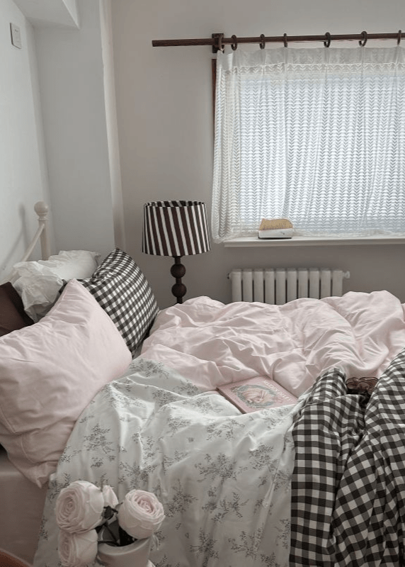 Emi Patchwork Gingham Bedding Set / Soft Mocha Pink