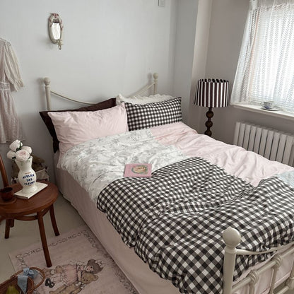 Emi Patchwork Gingham Bedding Set / Soft Mocha Pink