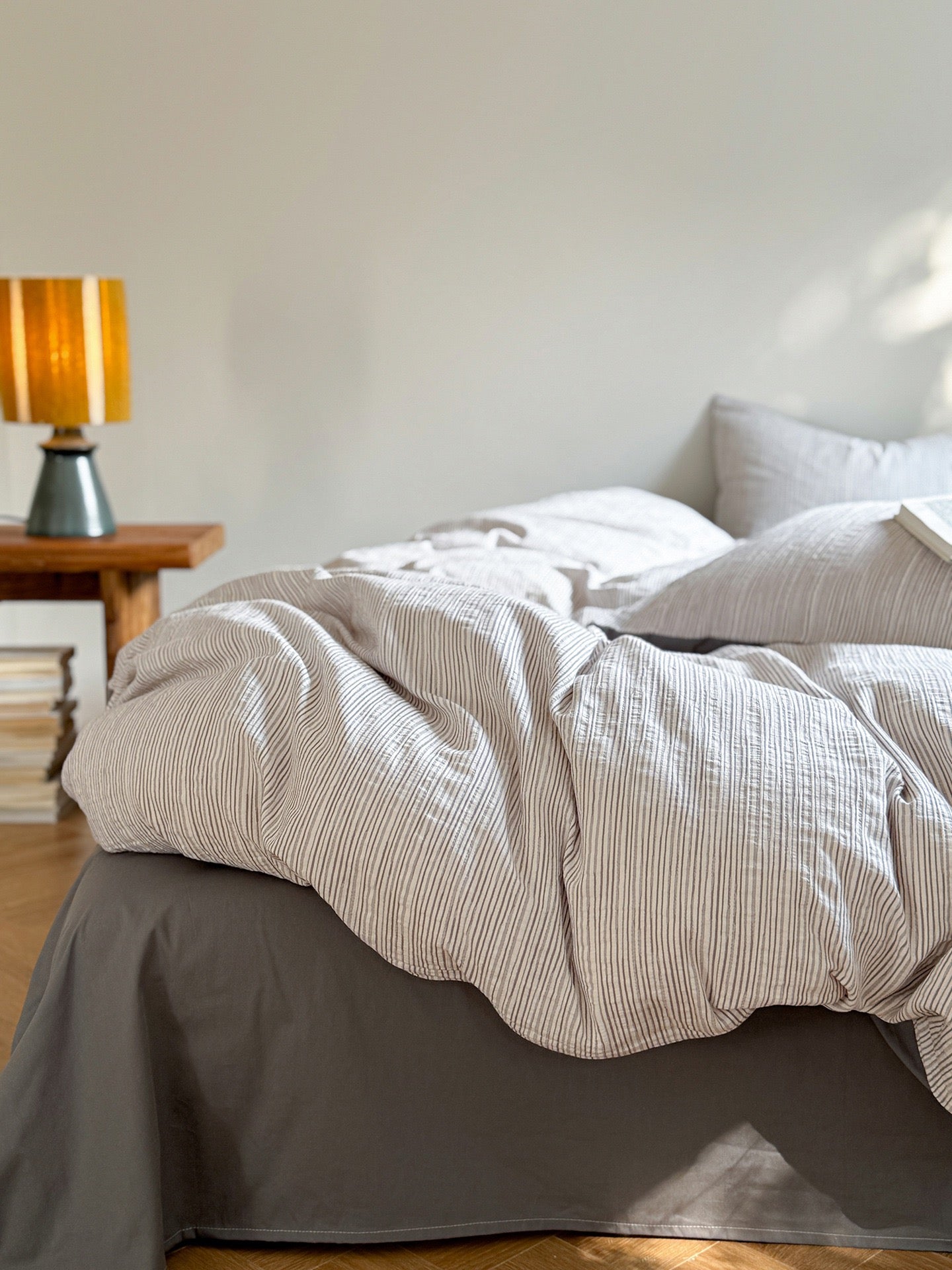 Emma Duo Striped Jacquard Bedding Set / Gray