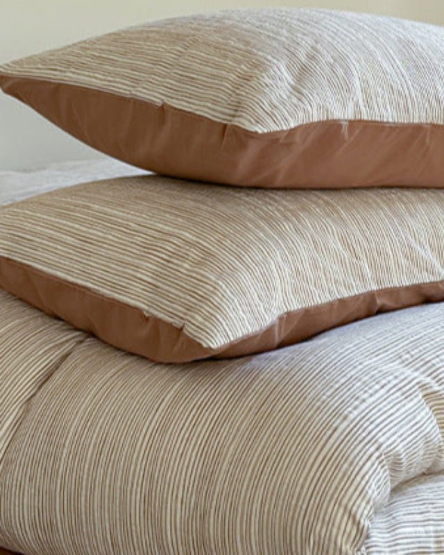Emma Duo Striped Jacquard Bedding Set / Gray