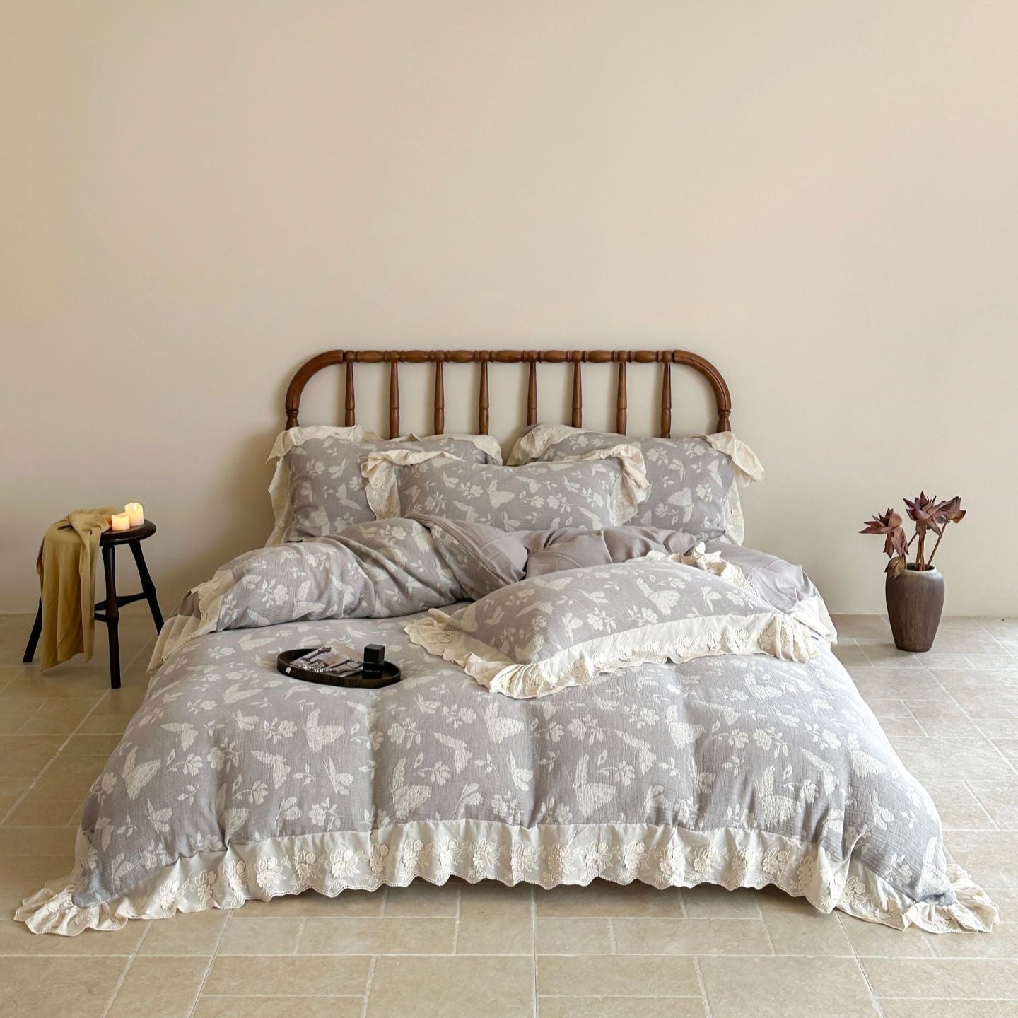 Emmeline Lace Ruffle Floral Bedding Set / Gray