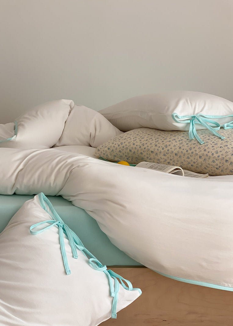 Evangeline Pastel Bow Tie Twill Bedding Set / White
