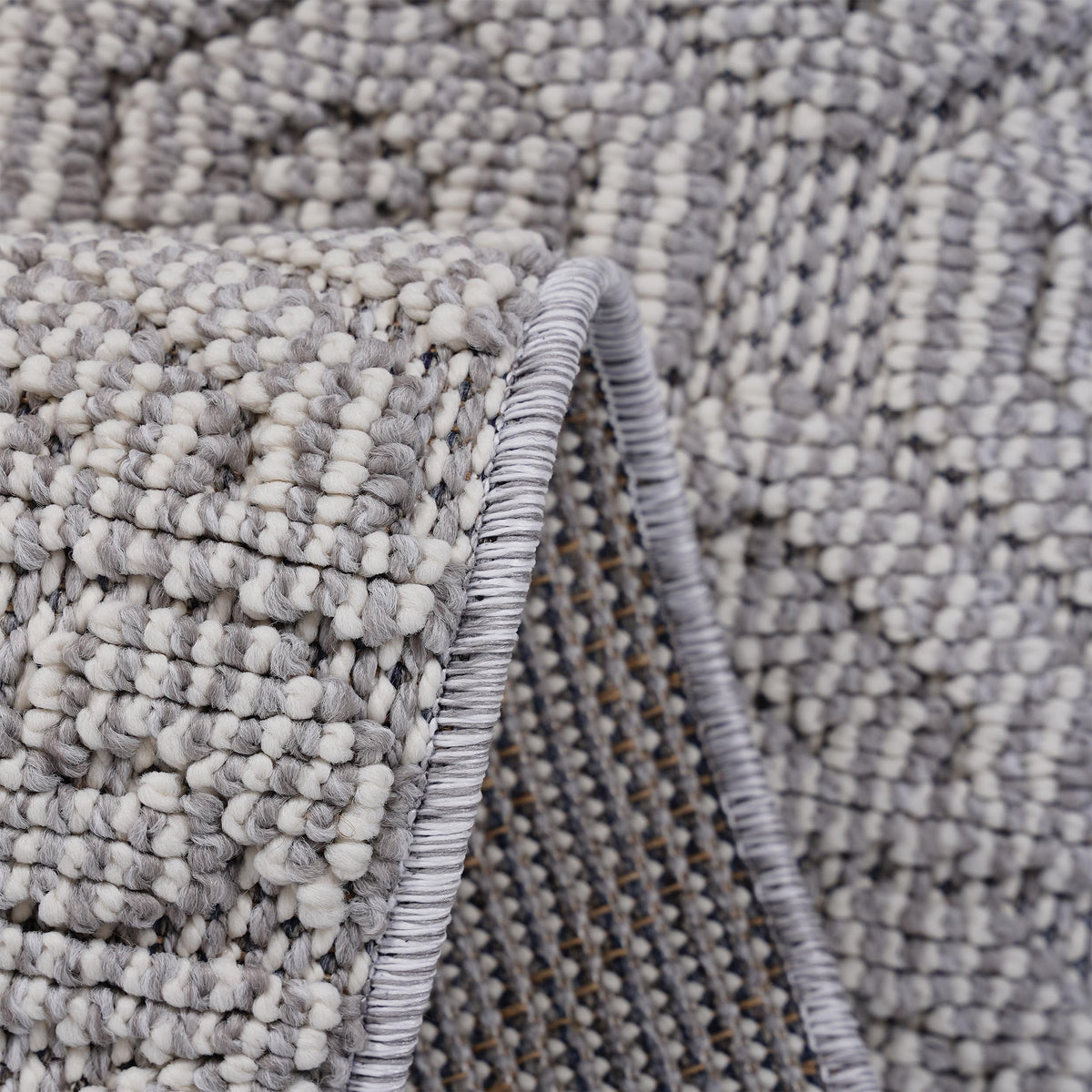 Guros Collection 7.9X10 Area Rug