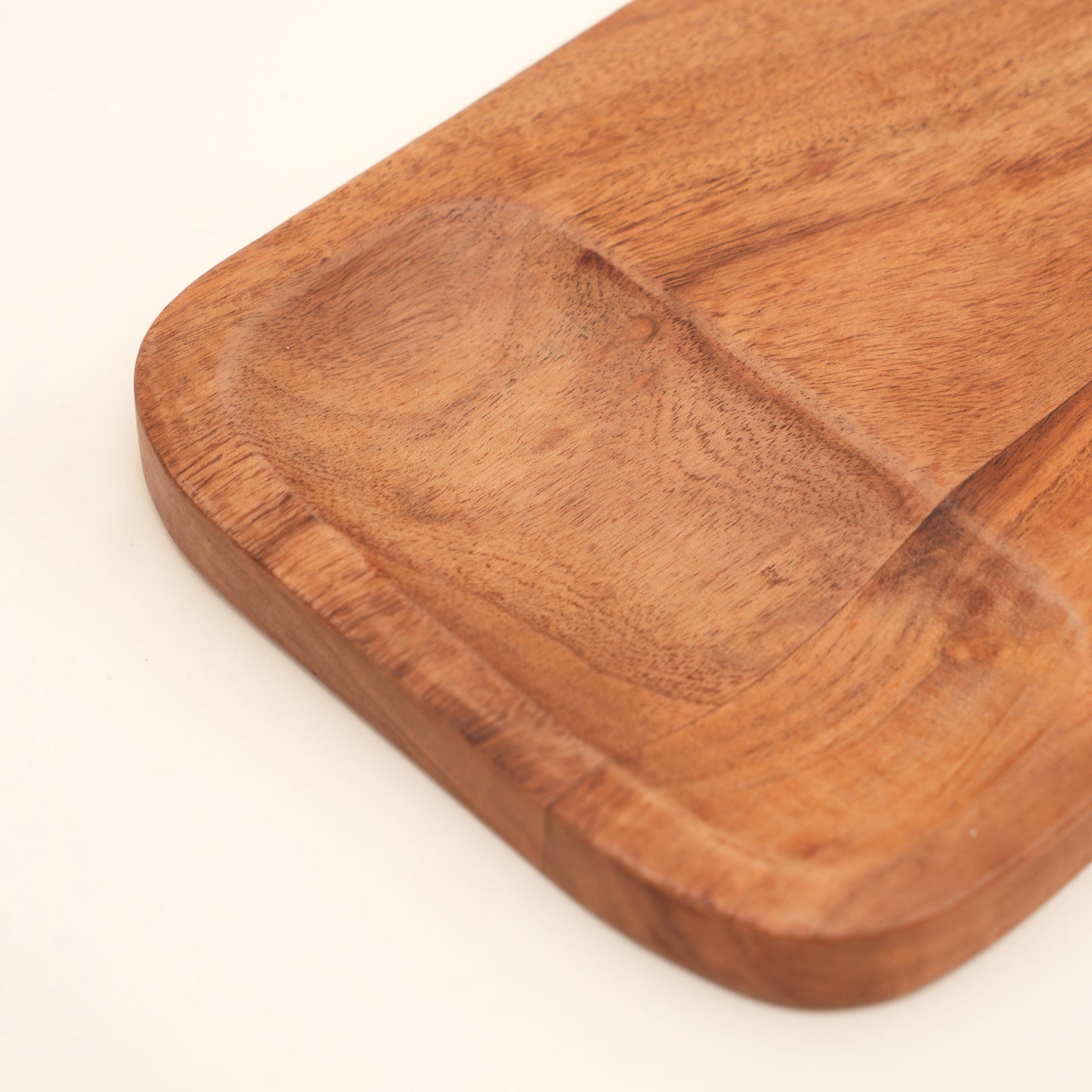 Acacia Wood Cutting Board with Built-In Handle