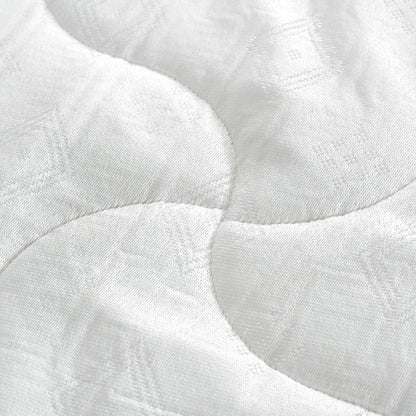 6" Reversible Mattress In A Box Pressure Relief And Cooling Technology - White - Full