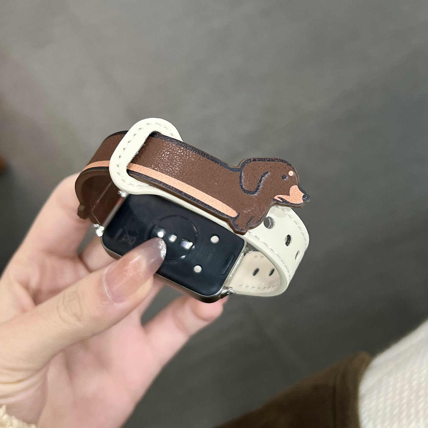 Personality Boys And Girls Change Watchbands In Autumn And Winter
