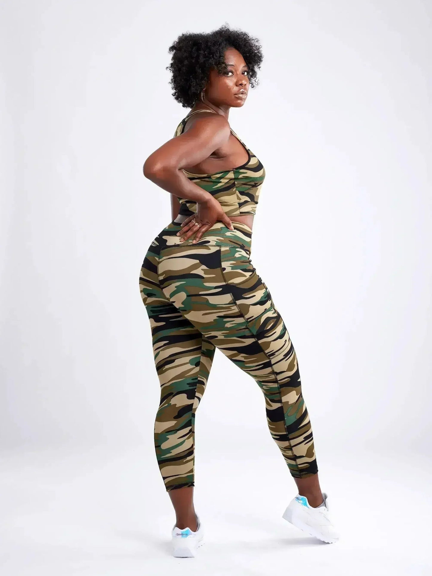 Racerback Training Crop Tank – Lightweight & Breathable for Workouts