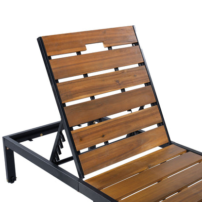Outdoor Chaise With Adjustable Backrest