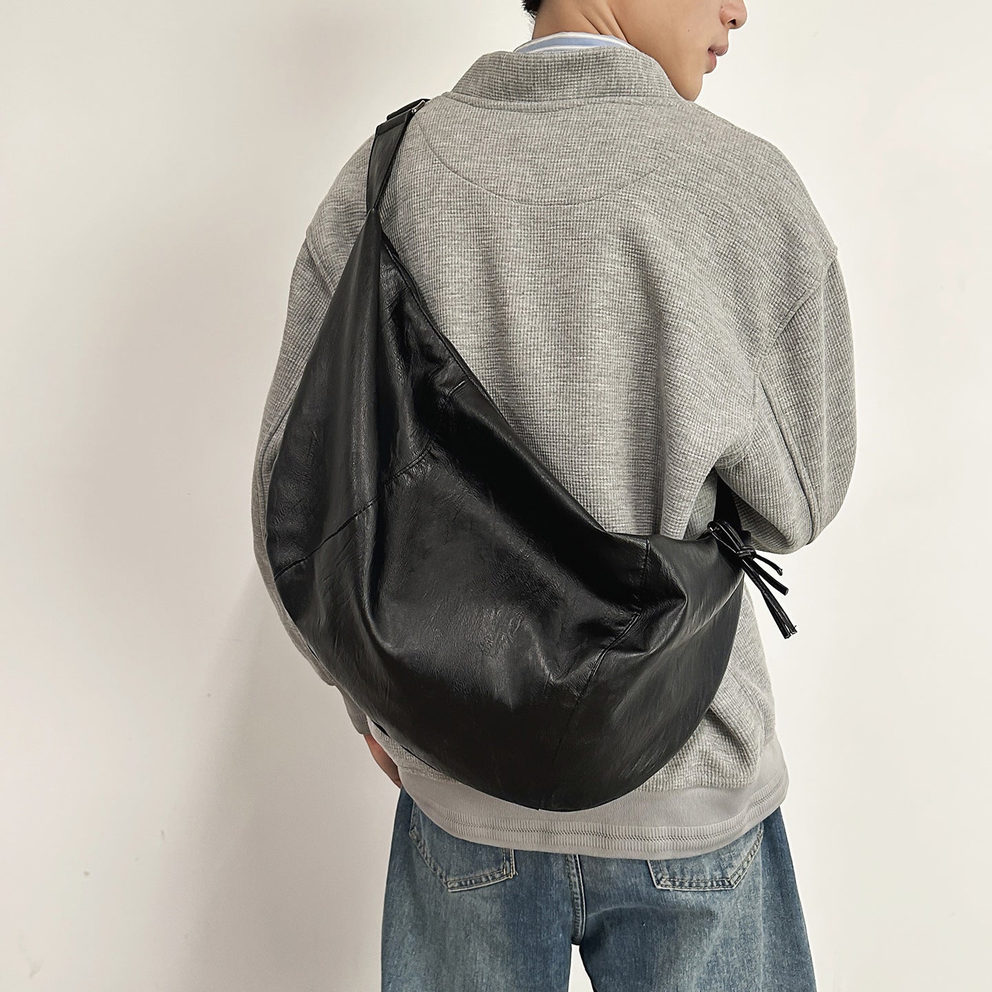 Large-capacity Motorcycle Riding Bag, Cool And Unique Crossbody Bag, Simple Single-shoulder Crossbody Bag