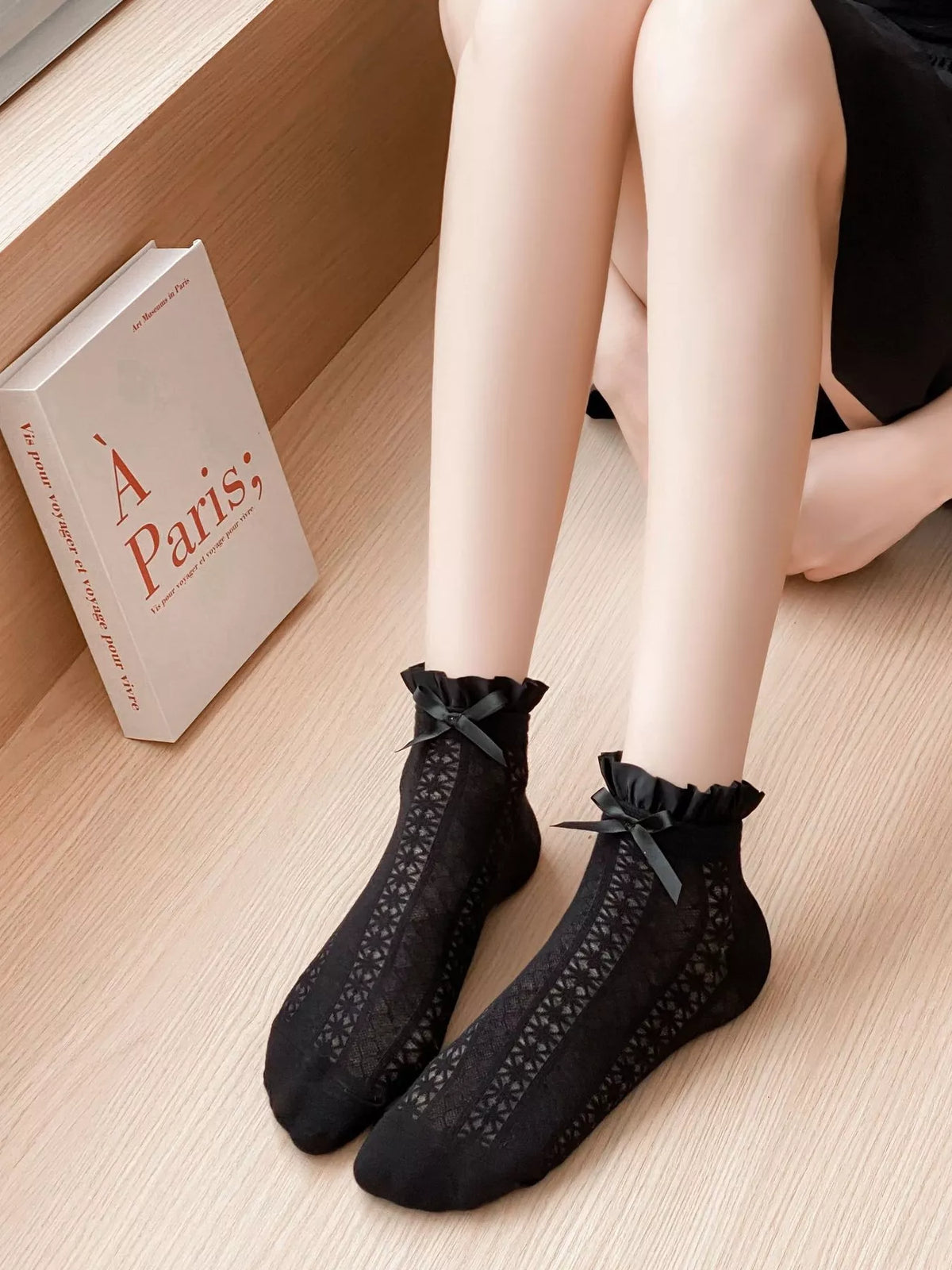 Lace Bow Socks