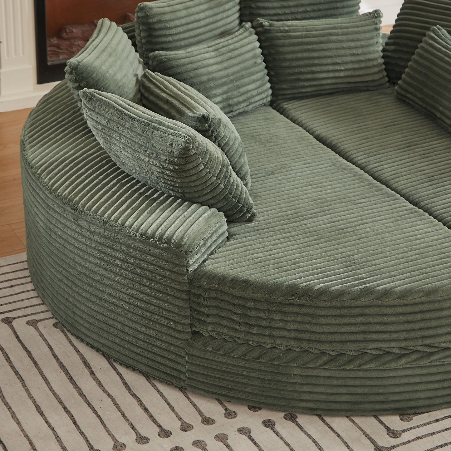Round Oversized Sofa Bed With 5 Throw Pillows