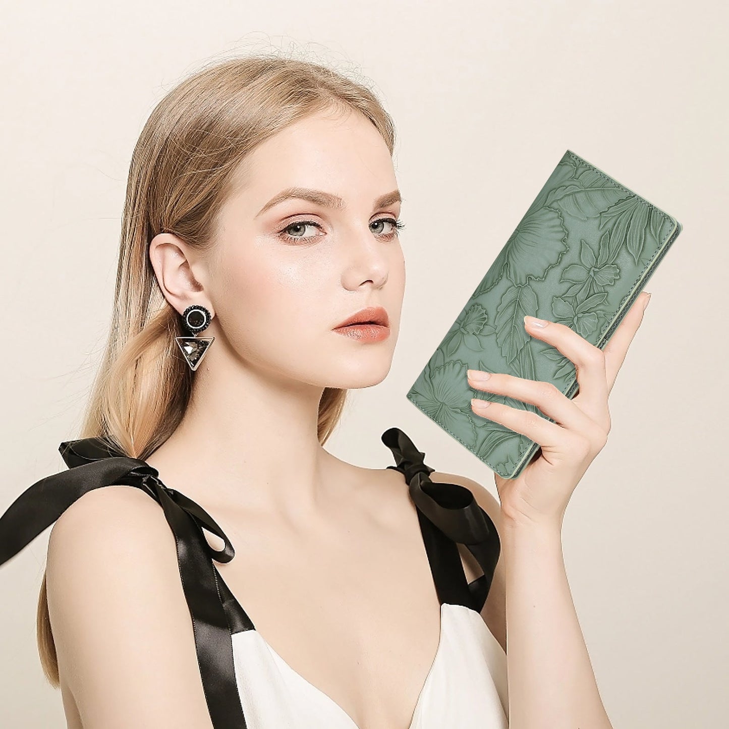 Floral Carved Womens Long Wallet With Embossed Pattern