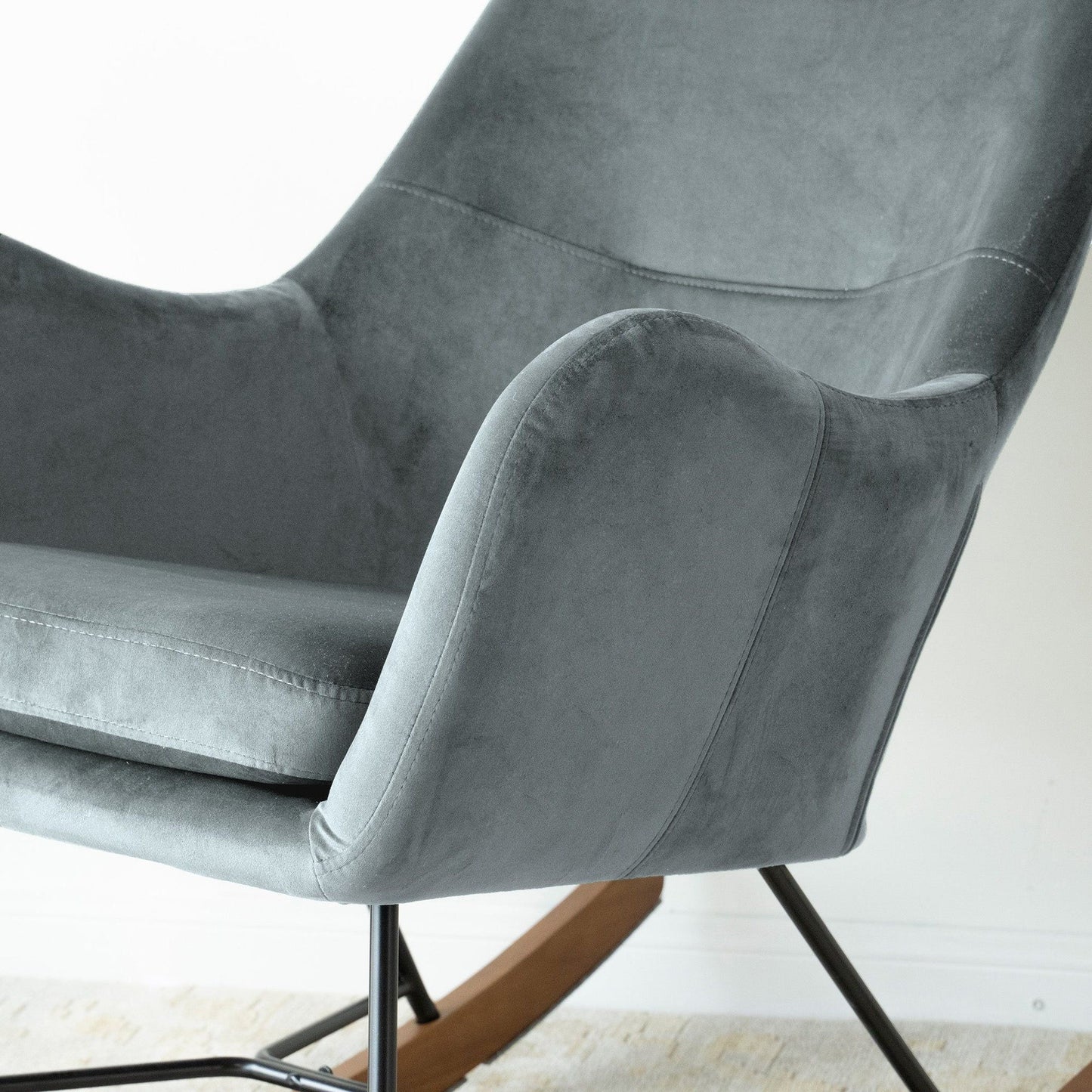 Chel - Mid-Century Modern Rocking Chair