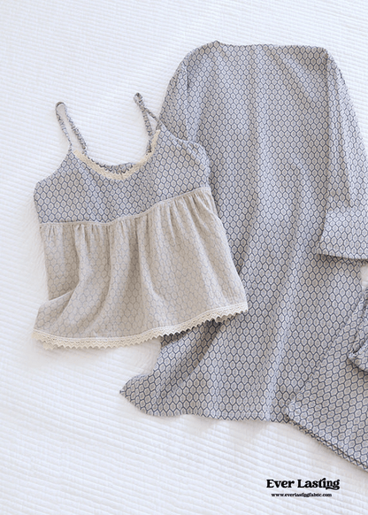 Floral V Tank and Long Pants with Cardigan Cotton Pajama Set / White