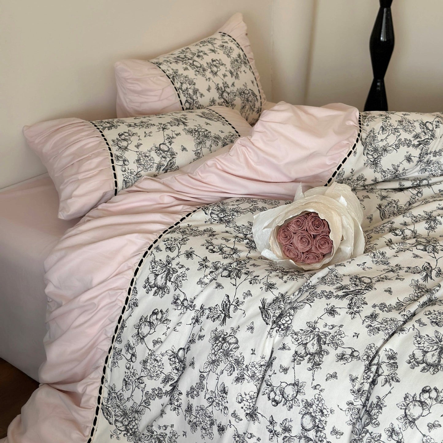 French Black Lace Bedding Set / Cream