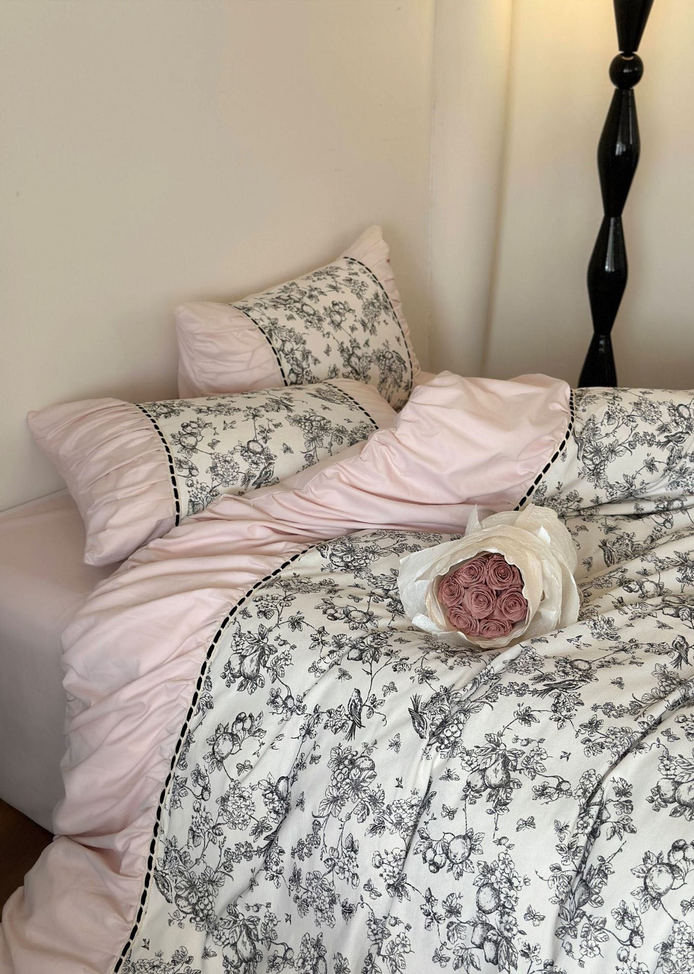 French Black Lace Bedding Set / Cream