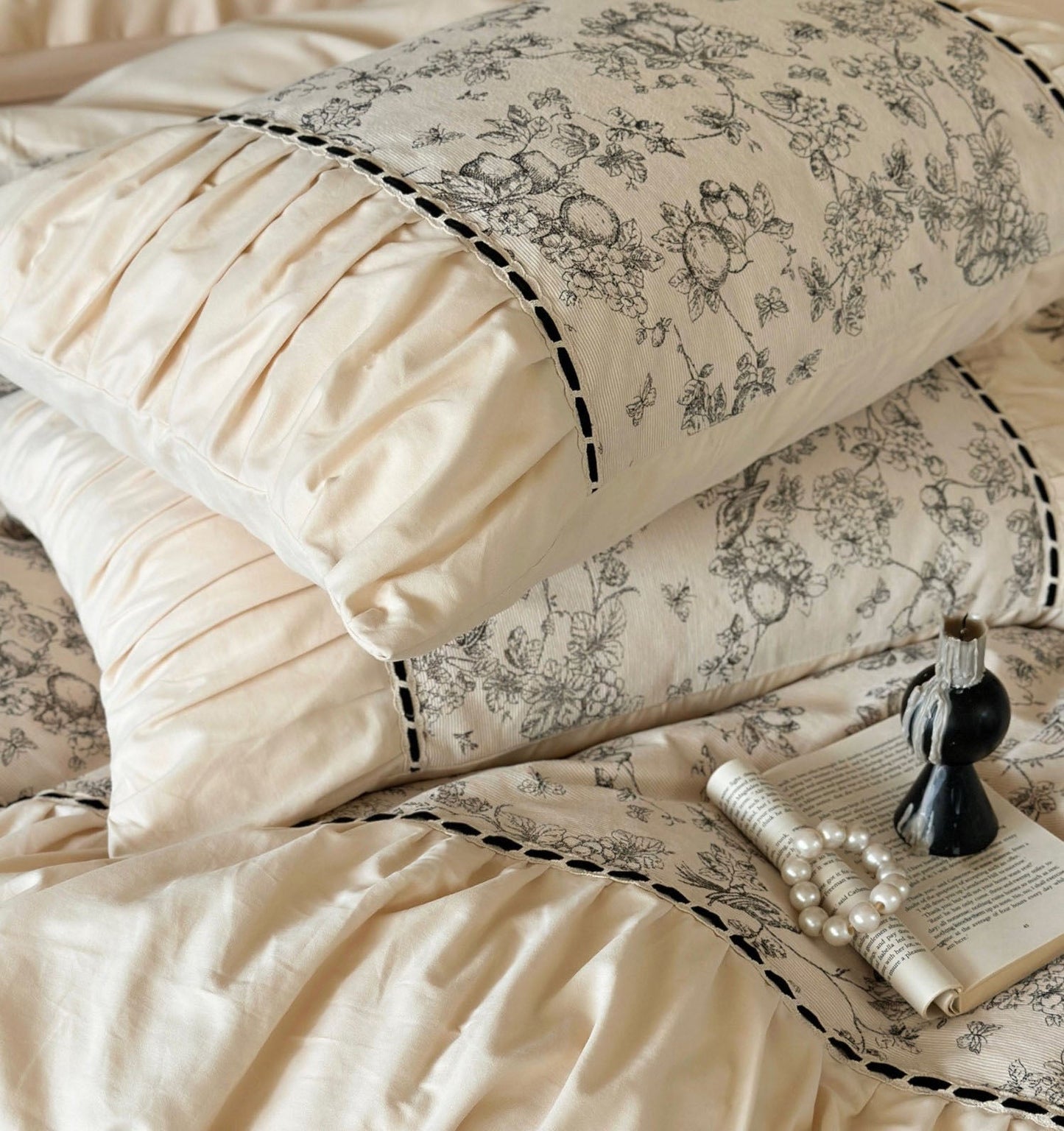 French Black Lace Bedding Set / Cream