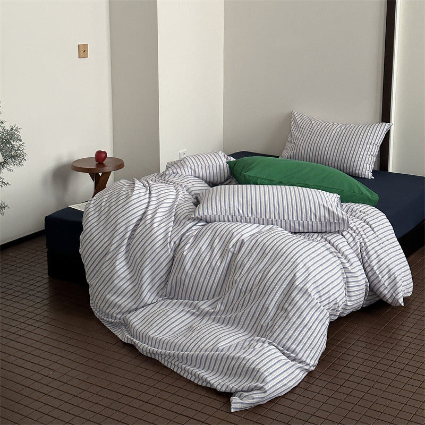 French Stripes Minimal Bedding Set / Green Yellow