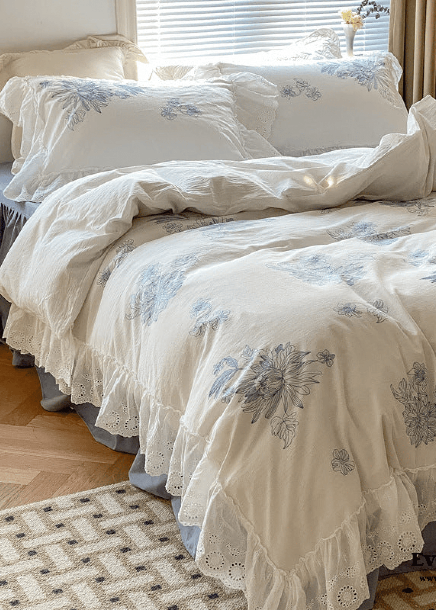 French White Lace Ruffle Bedding Set