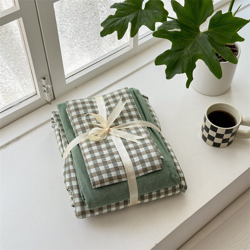 Gingham Bedding Set / Brown