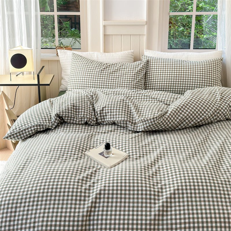 Gingham Bedding Set / Brown