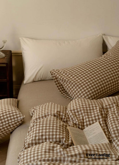 Gingham Bedding Set / Brown