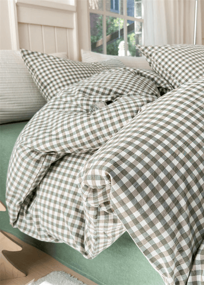 Gingham Bedding Set / Red