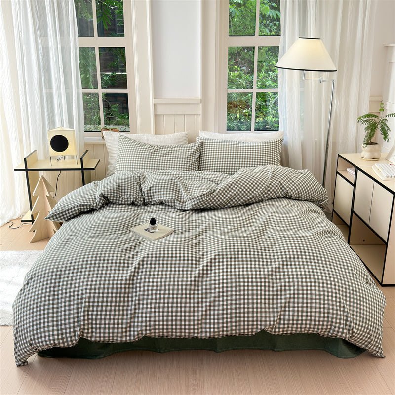 Gingham Bedding Set / Red