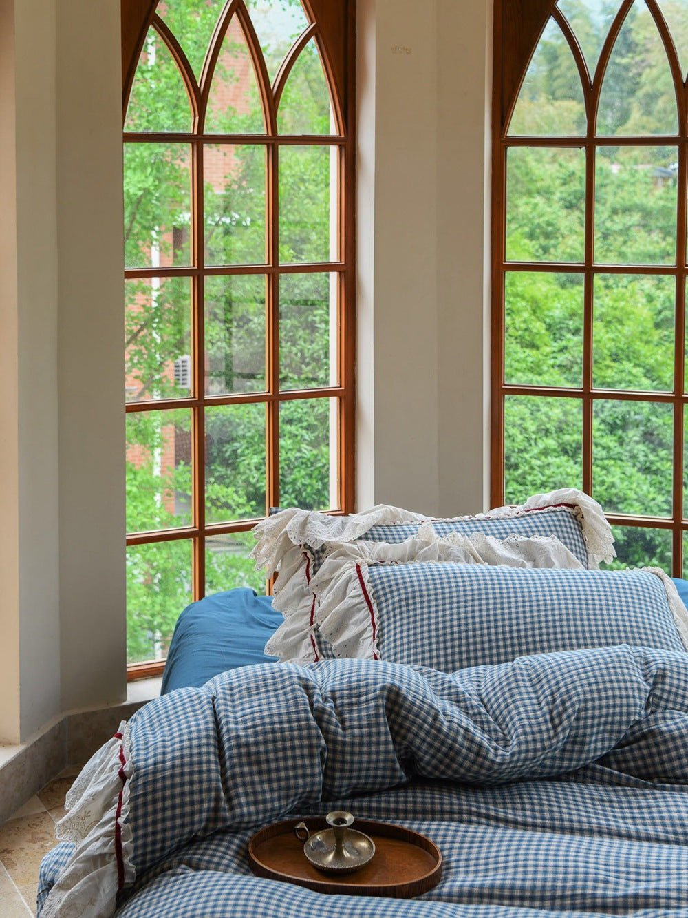 Gingham Floral Ruffle Bedding Set / Blue White