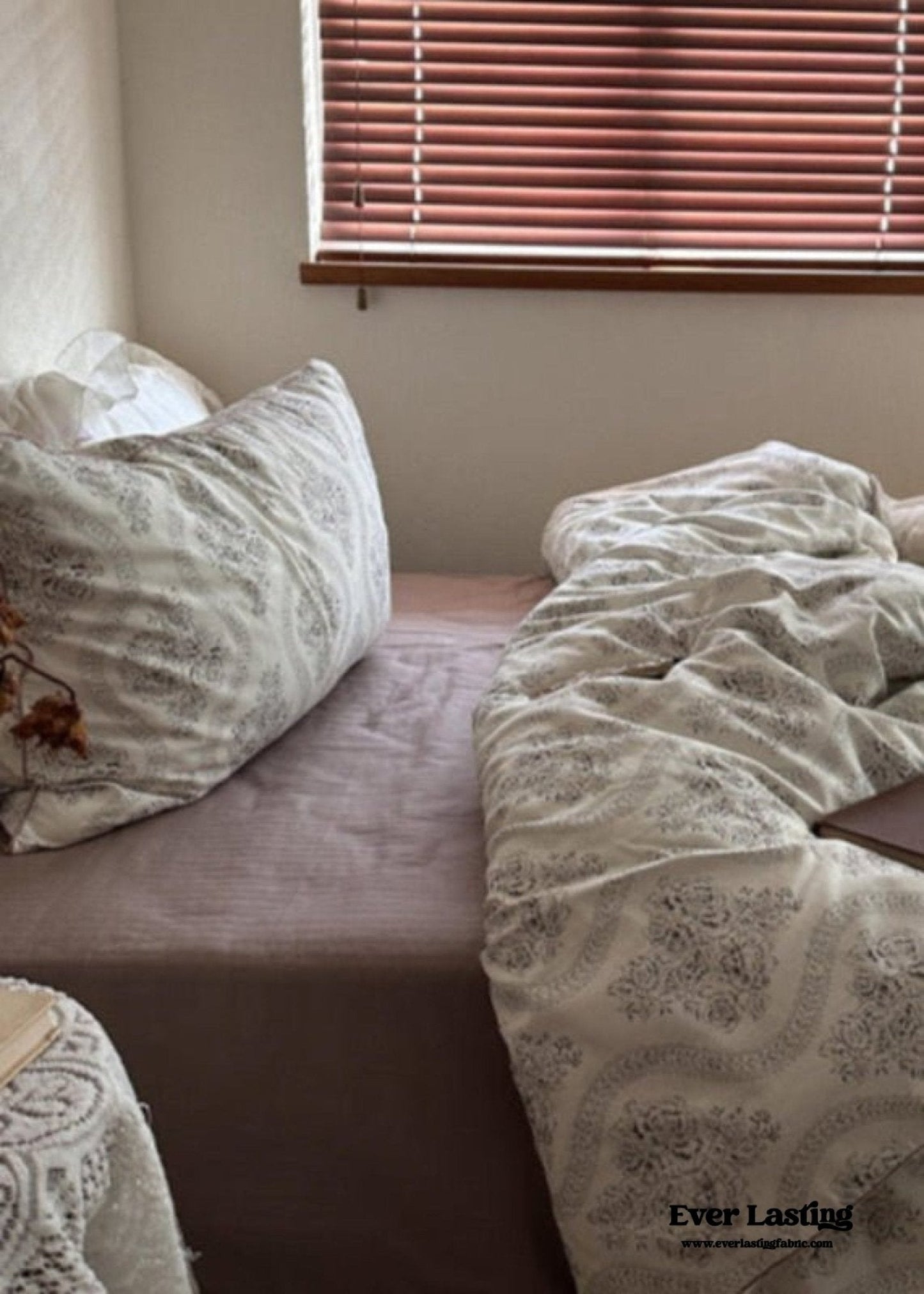 Hannah Vintage Floral Braids Cotton Bedding Set / Beige
