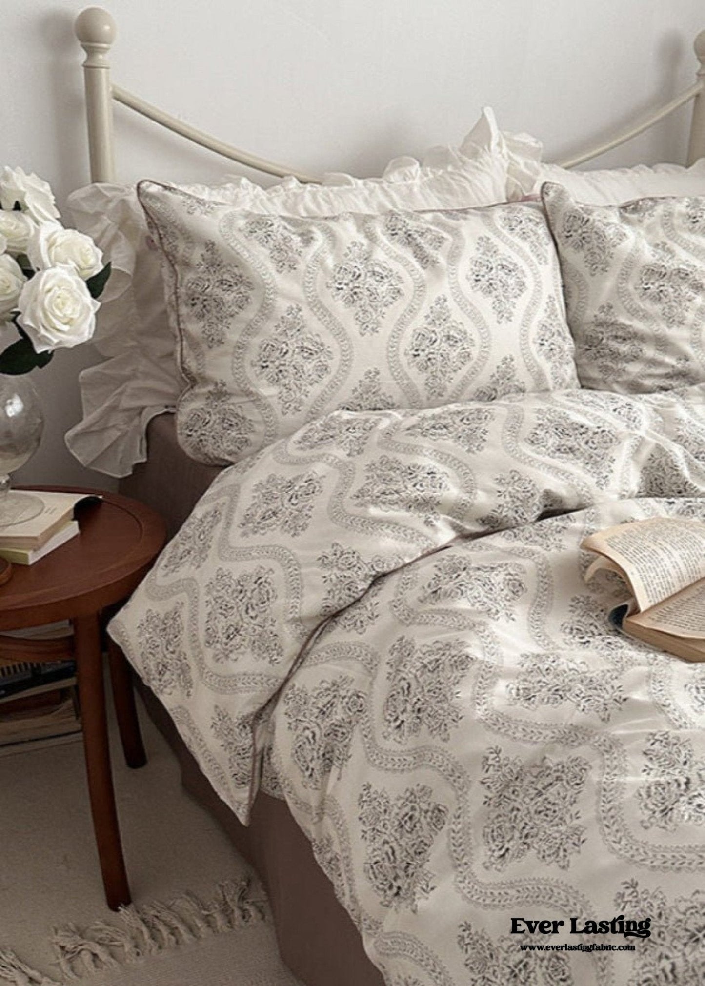 Hannah Vintage Floral Braids Cotton Bedding Set / Beige