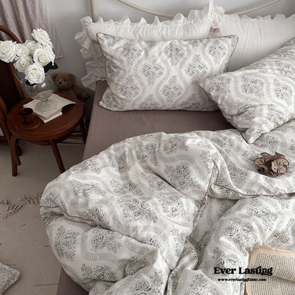 Hannah Vintage Floral Braids Cotton Bedding Set / Beige