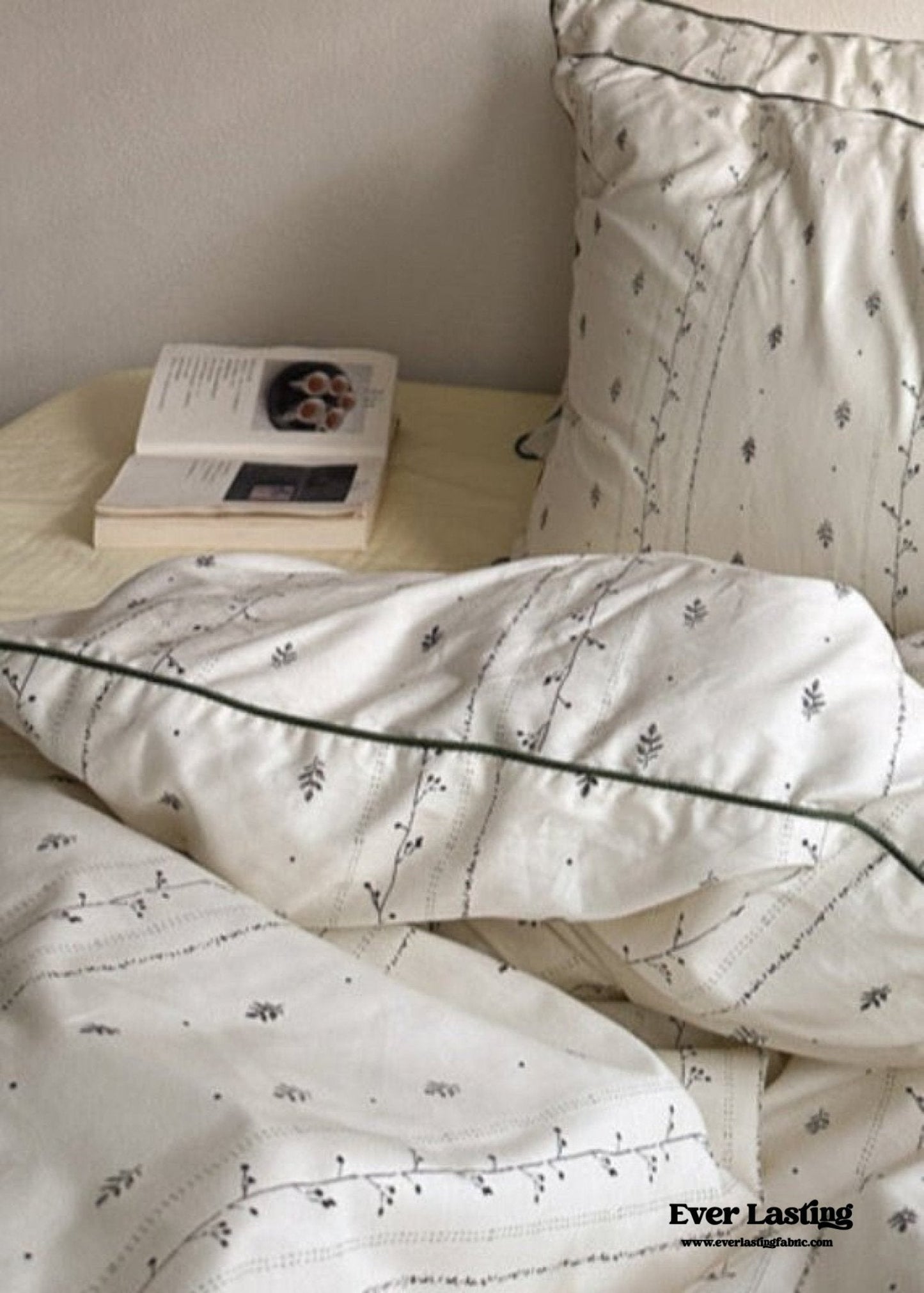 Hannah Vintage Floral Braids Cotton Bedding Set / Beige