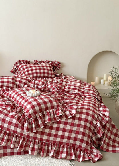 Hattie Gingham Ruffle Bedding Set / Red