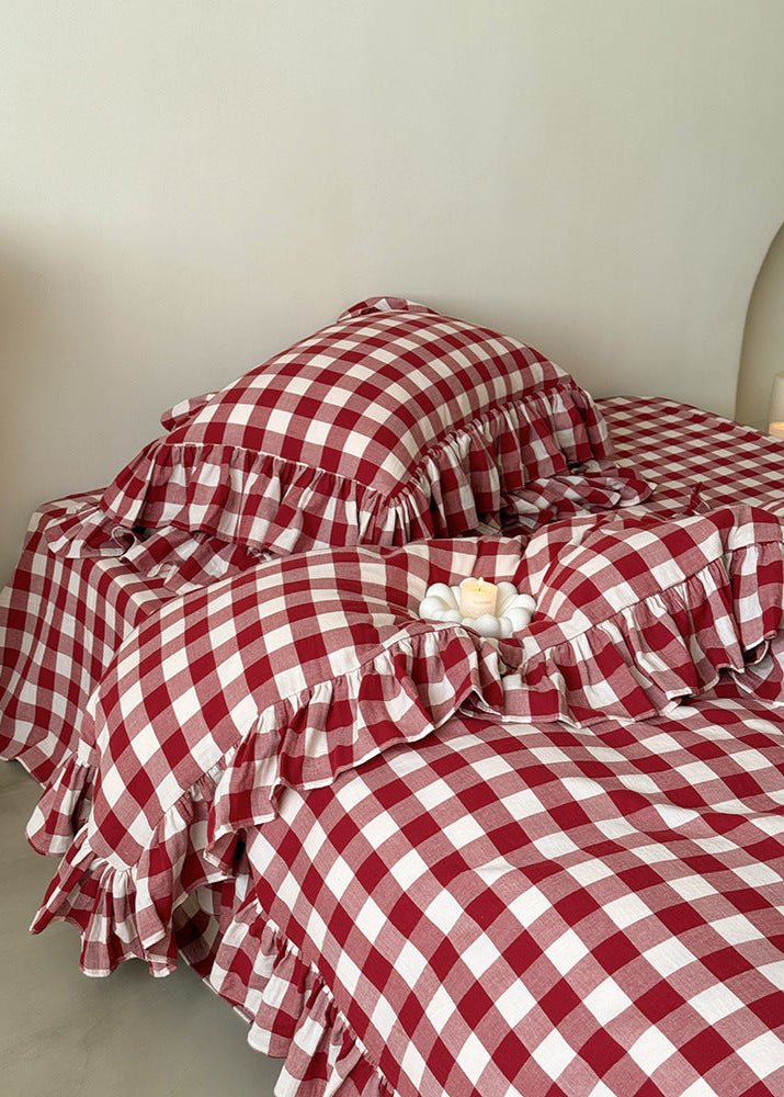 Hattie Gingham Ruffle Bedding Set / Red