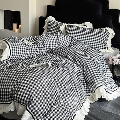 Hazel Vintage Gingham Ruffle Bedding Set / Black