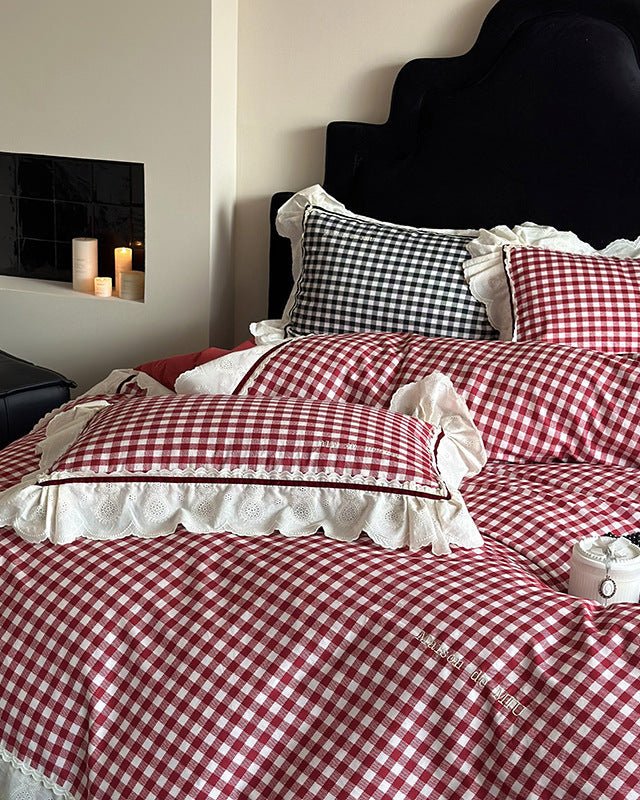 Hazel Vintage Gingham Ruffle Bedding Set / Red