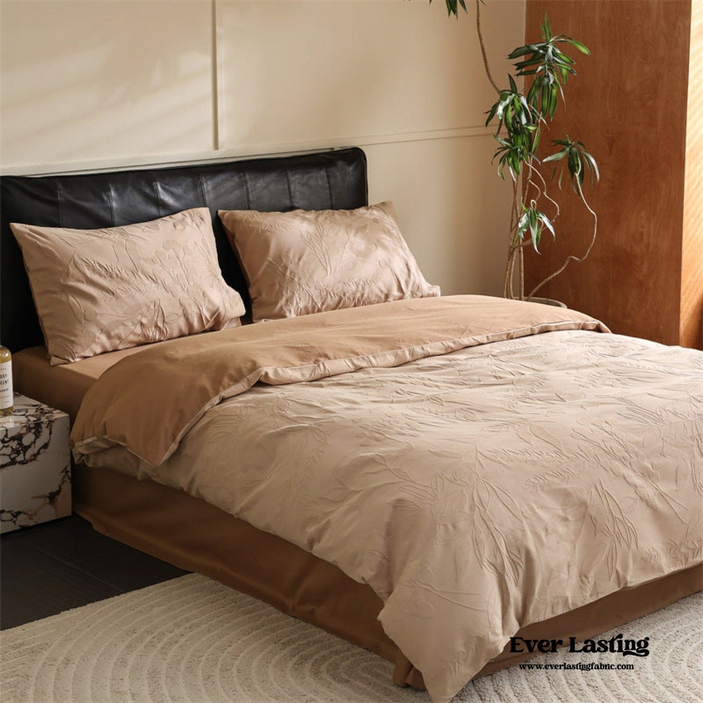 Hidden Garden Jacquard Floral Bedding Set / Moss Green