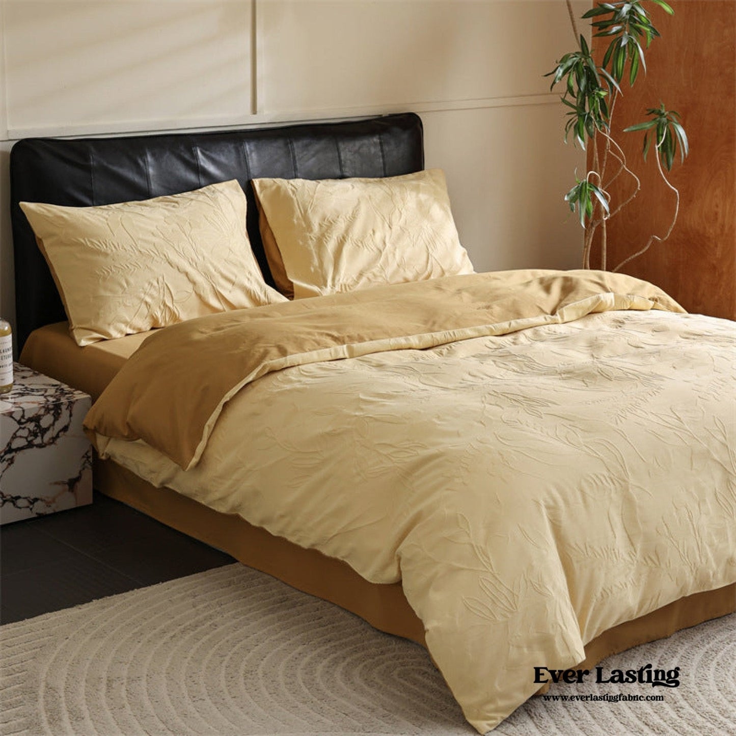 Hidden Garden Jacquard Floral Bedding Set / Moss Green