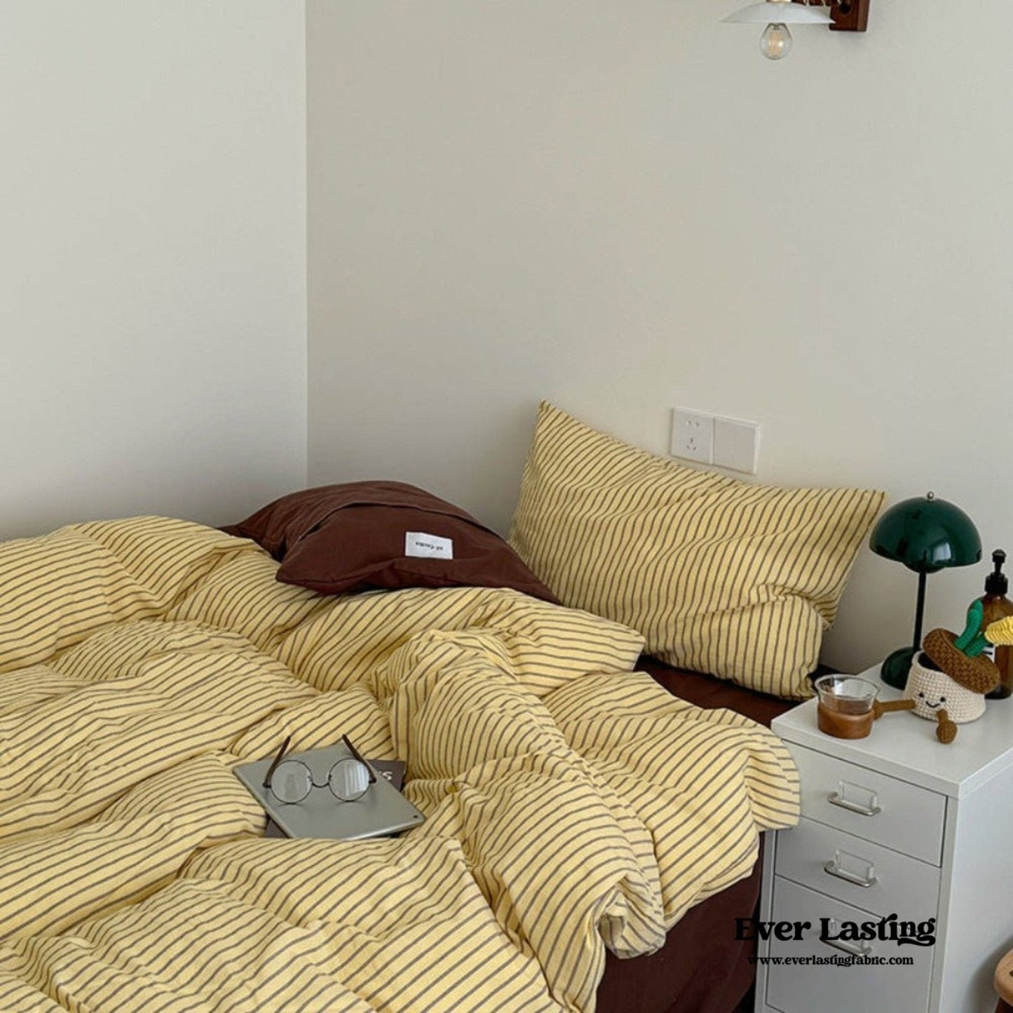 James Striped Bedding Set / Blue