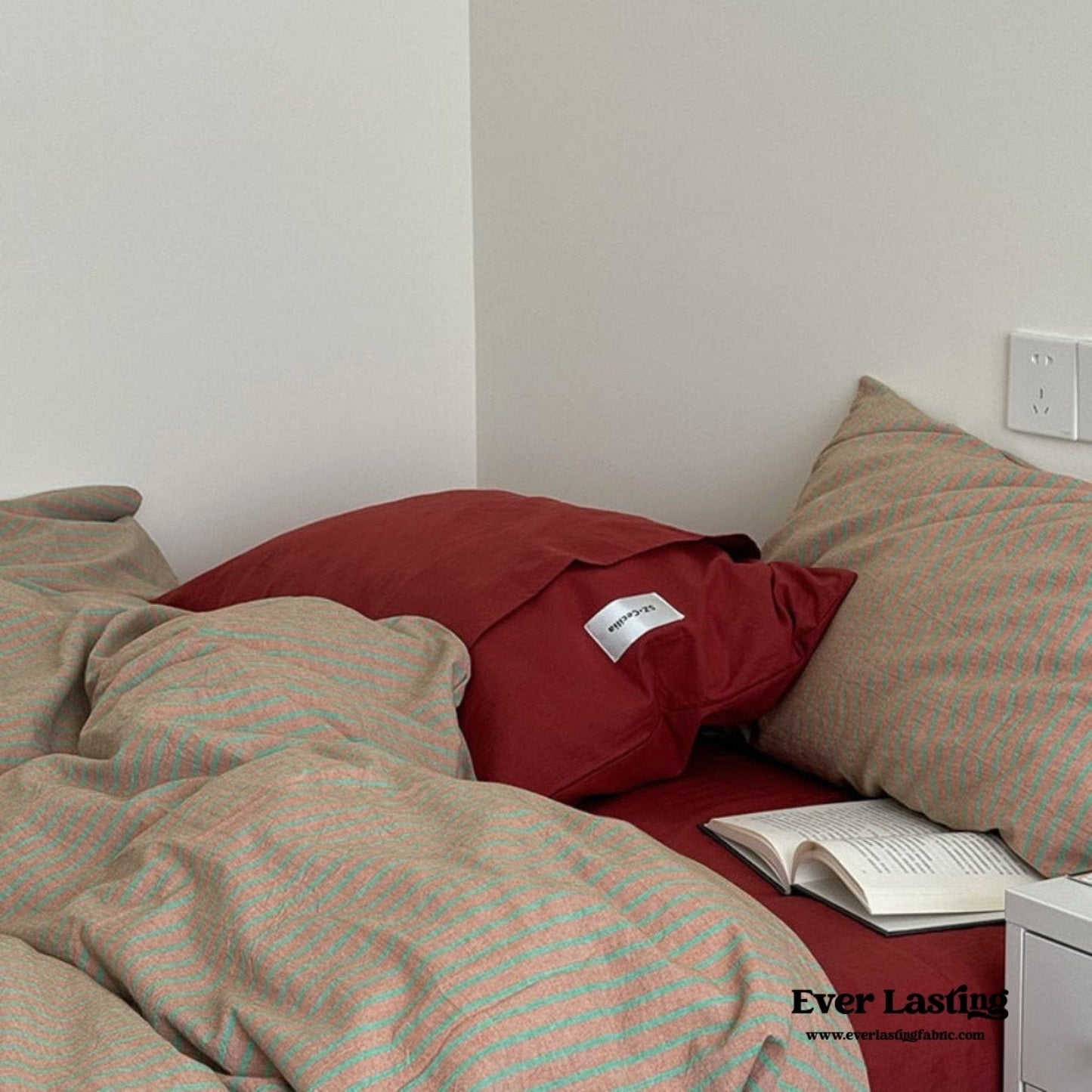 James Striped Bedding Set / Blue
