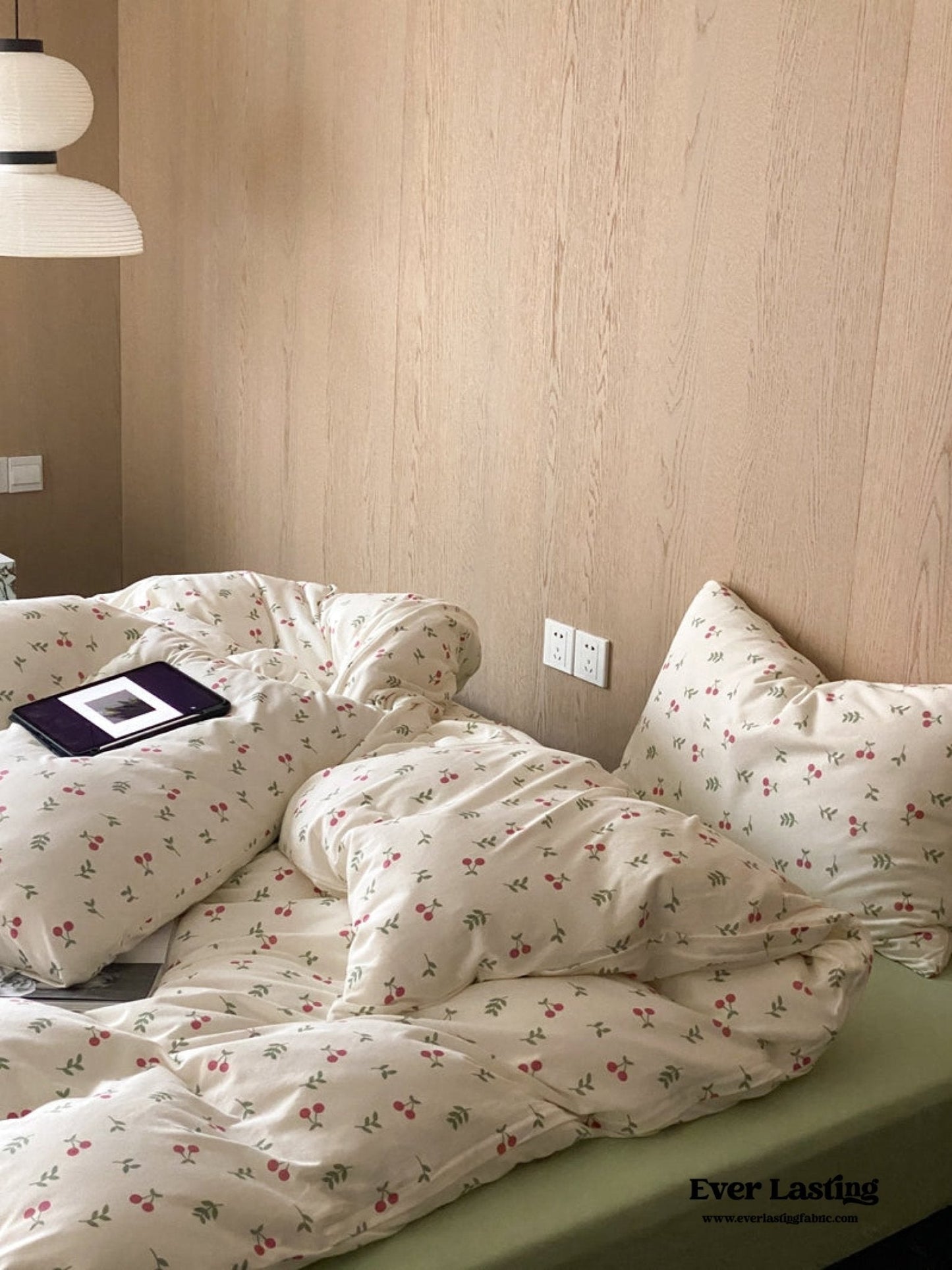Jersey Knit Cotton Floral Bedding Set / Pink