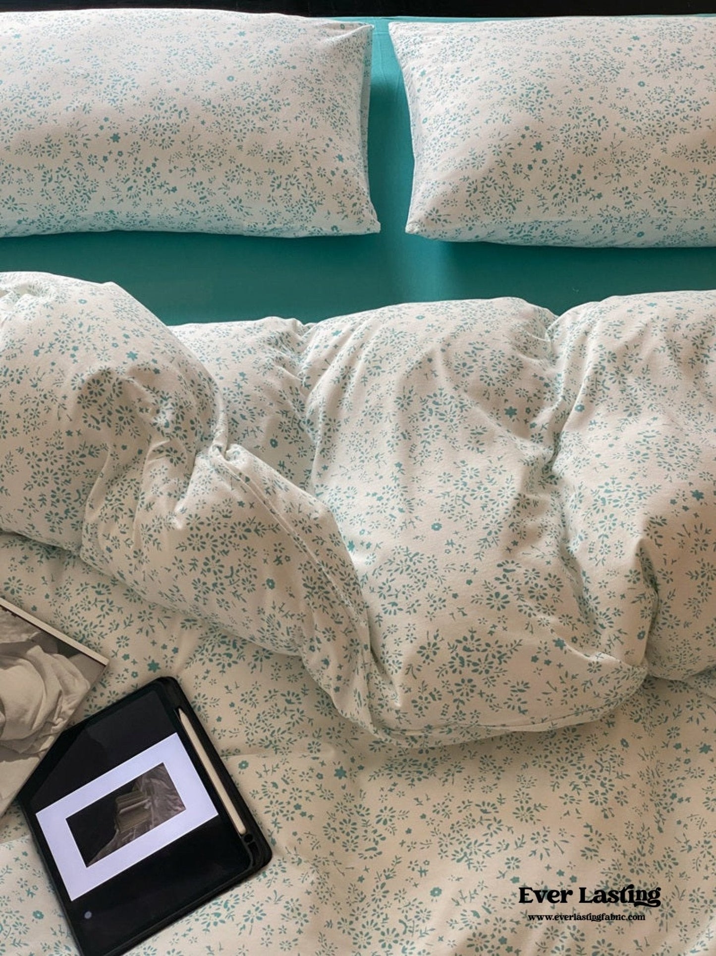 Jersey Knit Cotton Floral Bedding Set / Pink