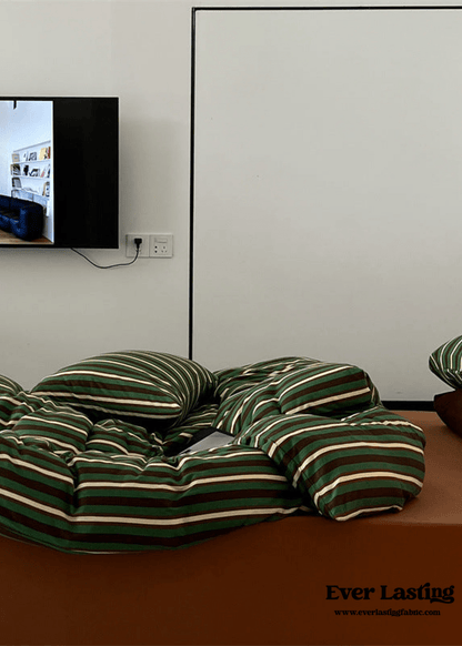 Jersey Knit Retro Stripe Bedding Set / Blue + Burgundy