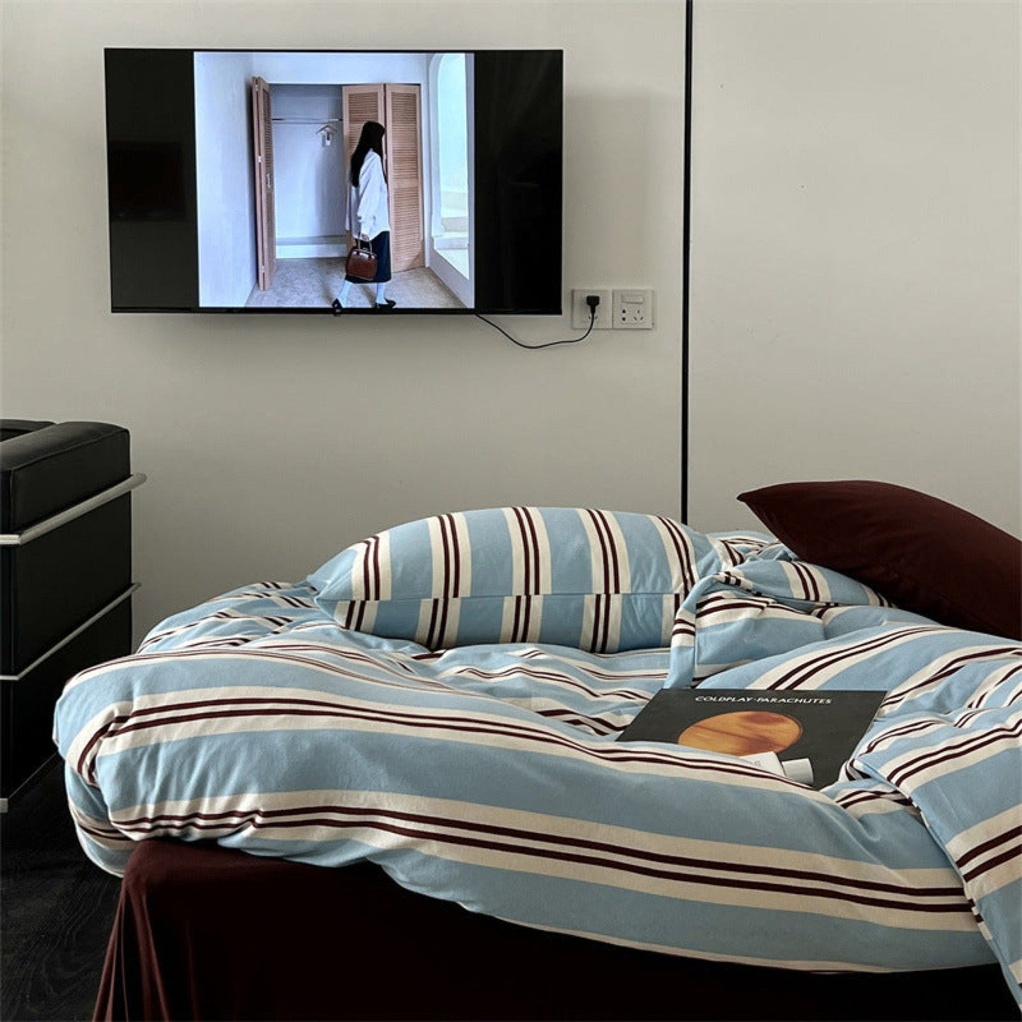 Jersey Knit Retro Stripe Bedding Set / Green + Brown