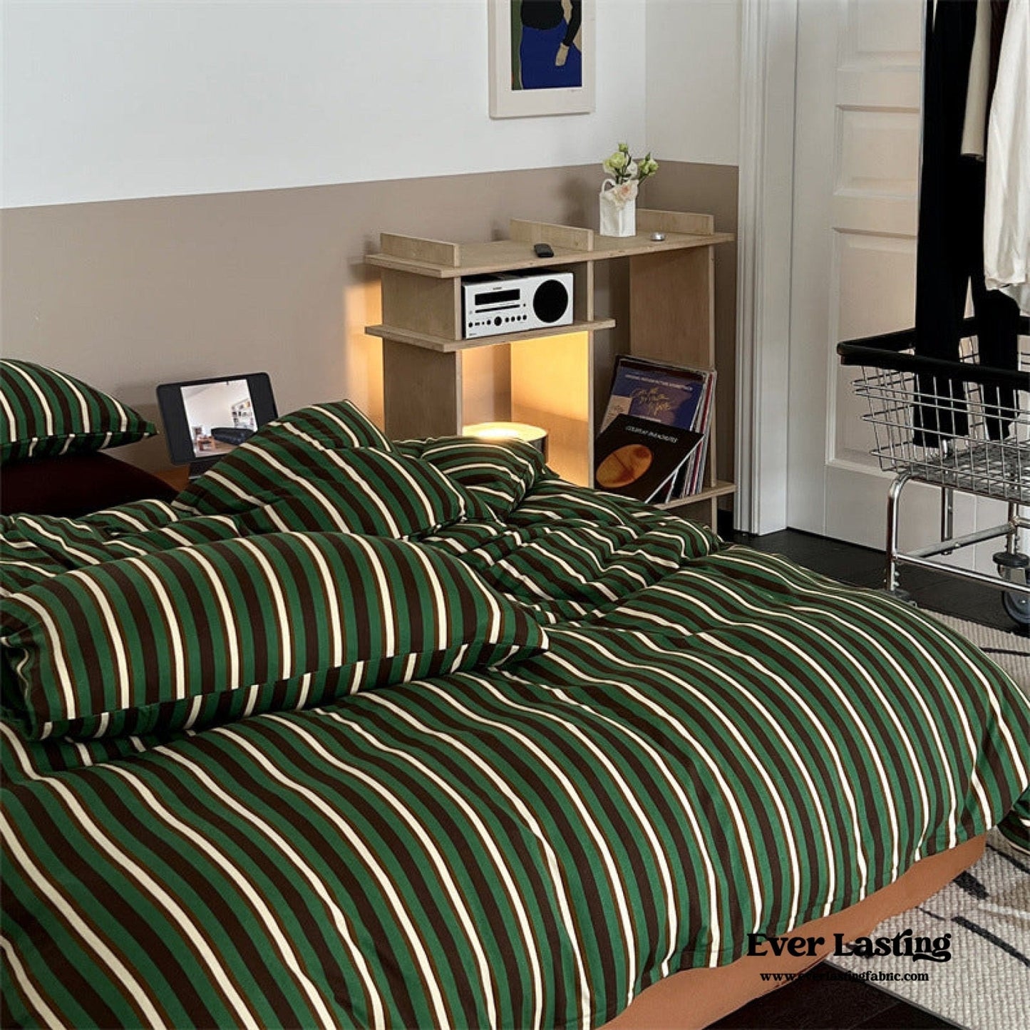 Jersey Knit Retro Stripe Bedding Set / Green + Brown