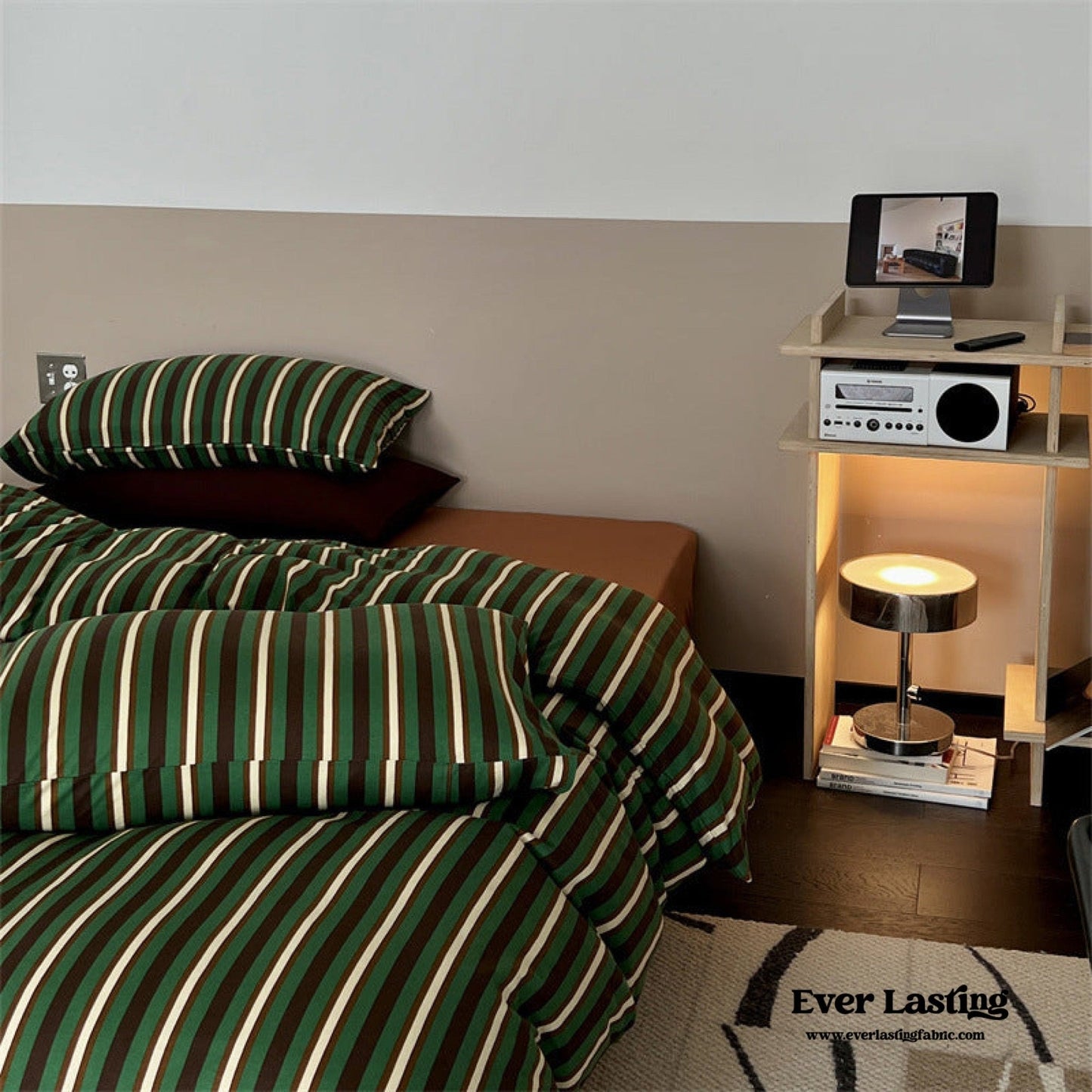 Jersey Knit Retro Stripe Bedding Set / Green + Brown